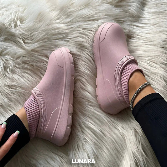 LUNARA™ SOCK CLOGS